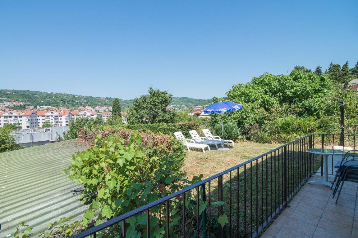 Solmar, Apartment With Big Terrace Near Nature Portorož Kültér fotó