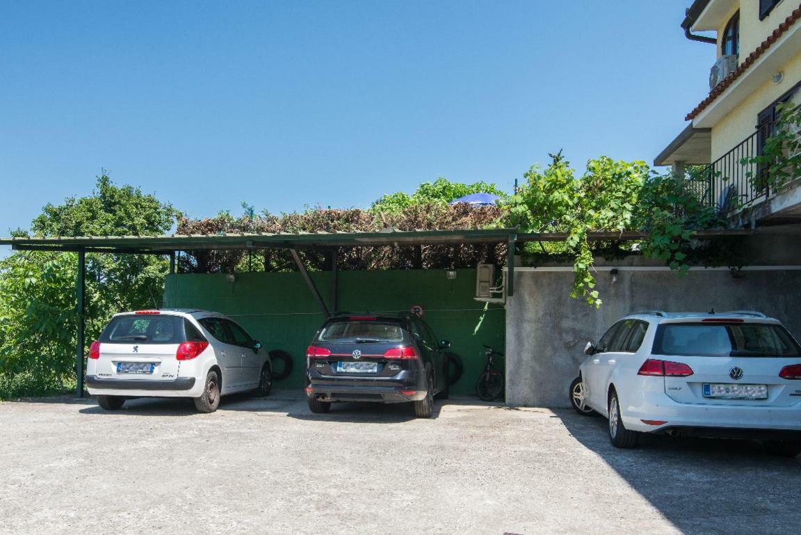 Solmar, Apartment With Big Terrace Near Nature Portorož Kültér fotó